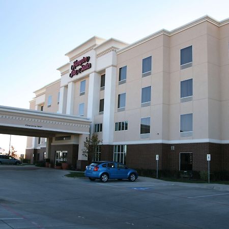 Hampton Inn & Suites Gainesville Bagian luar foto