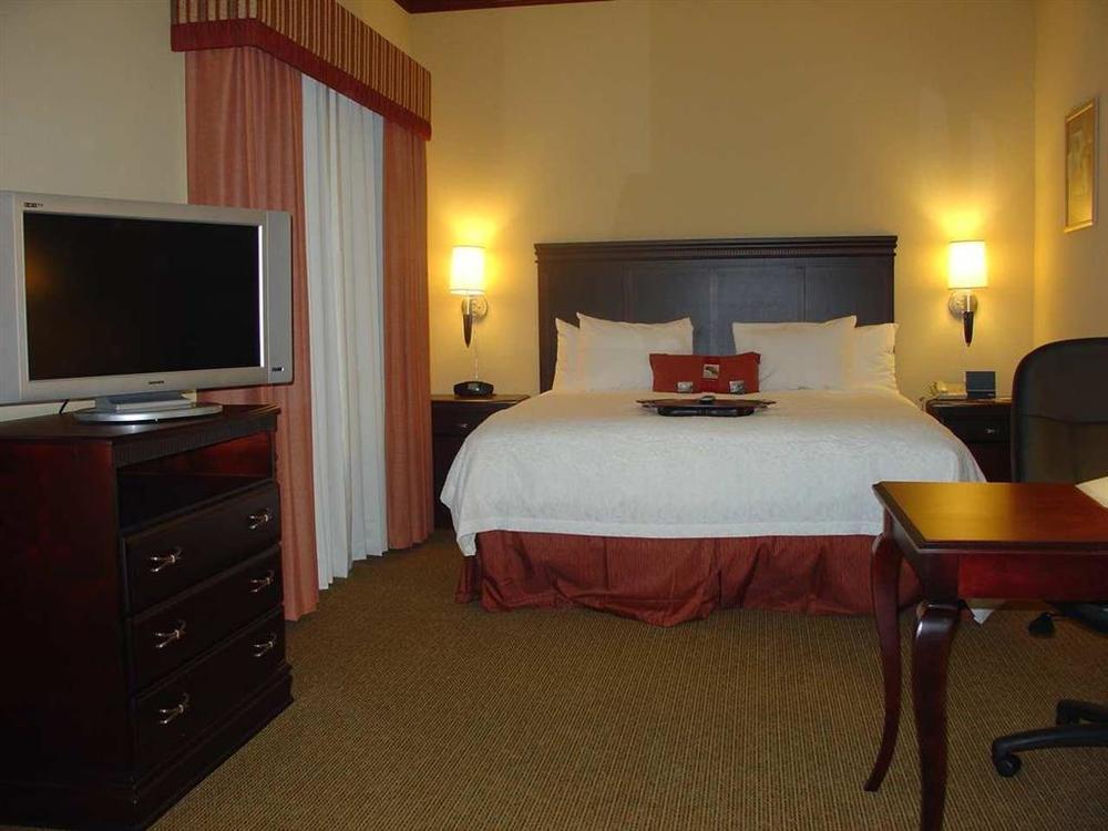 Hampton Inn & Suites Gainesville Ruang foto
